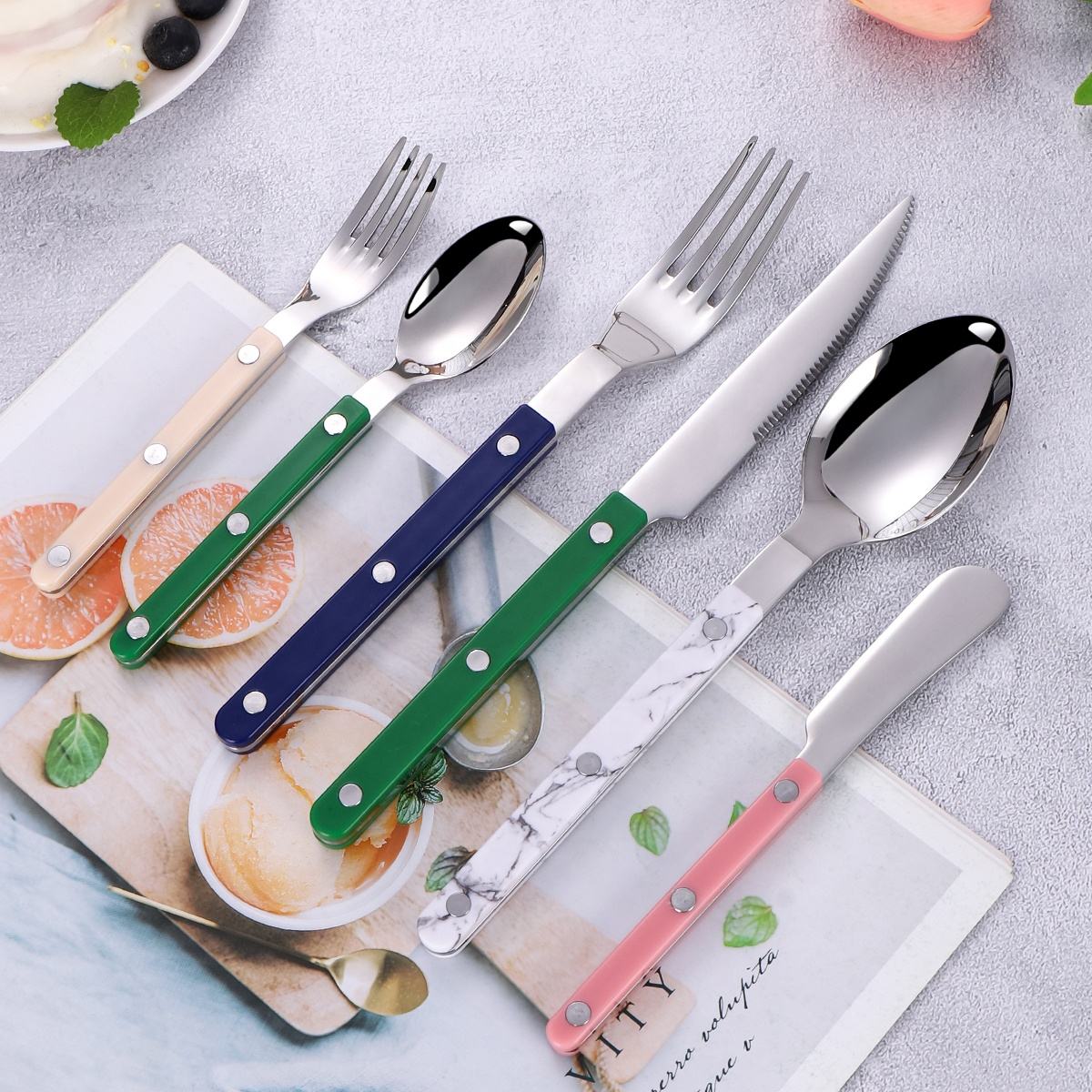 Korean Style Modern Kitchen Flatware Set